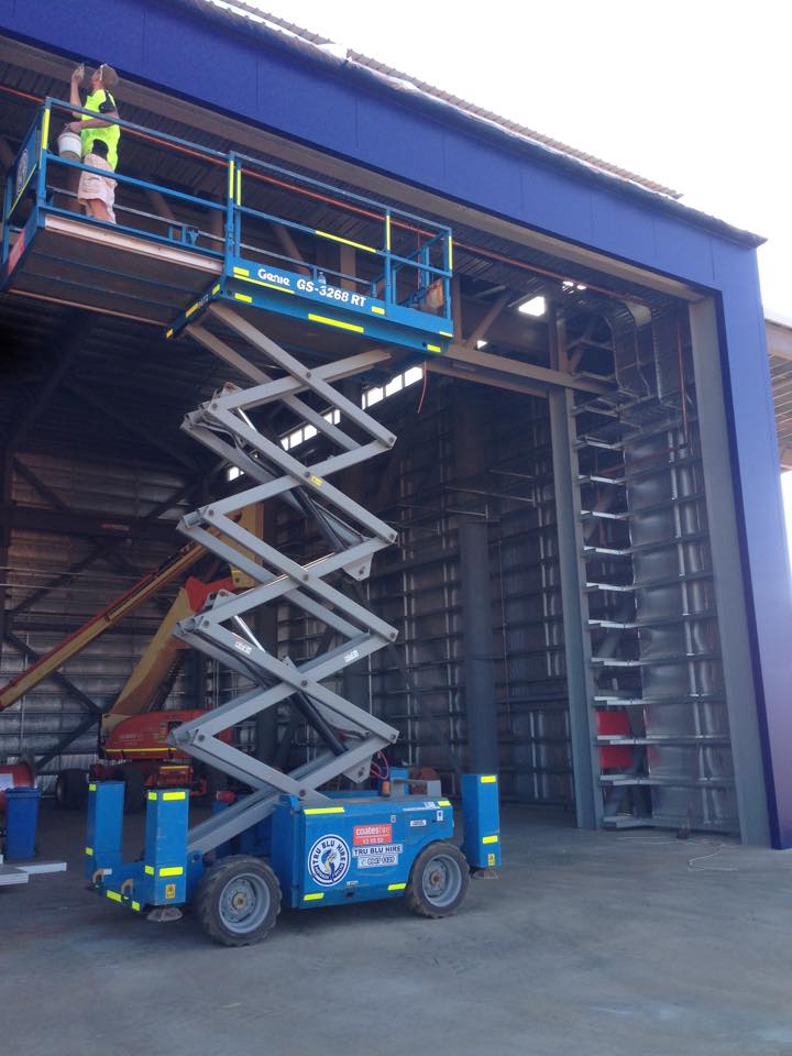 commercial outdoor paiting